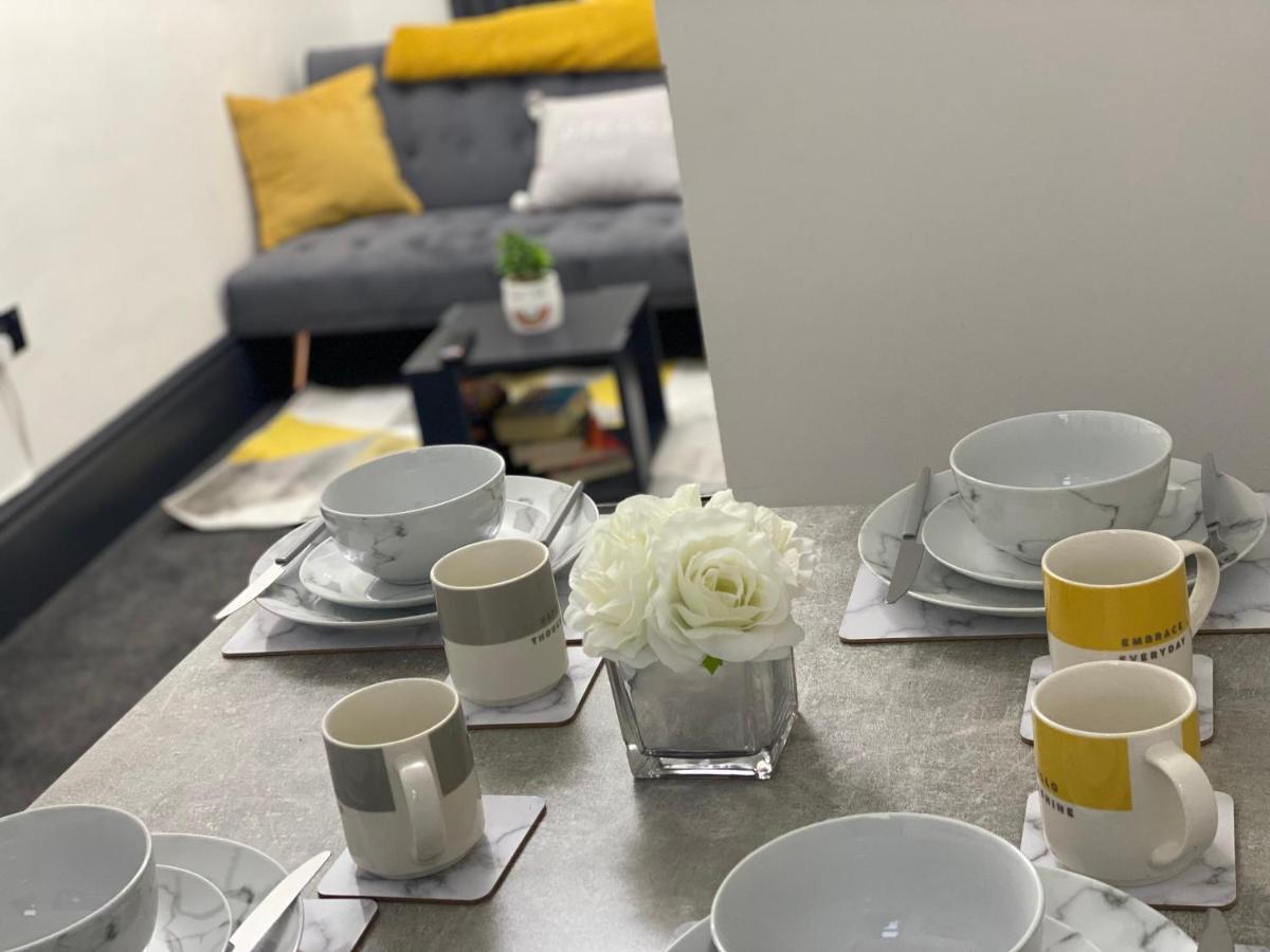 Swanky Apartments Birmingham Bagian luar foto