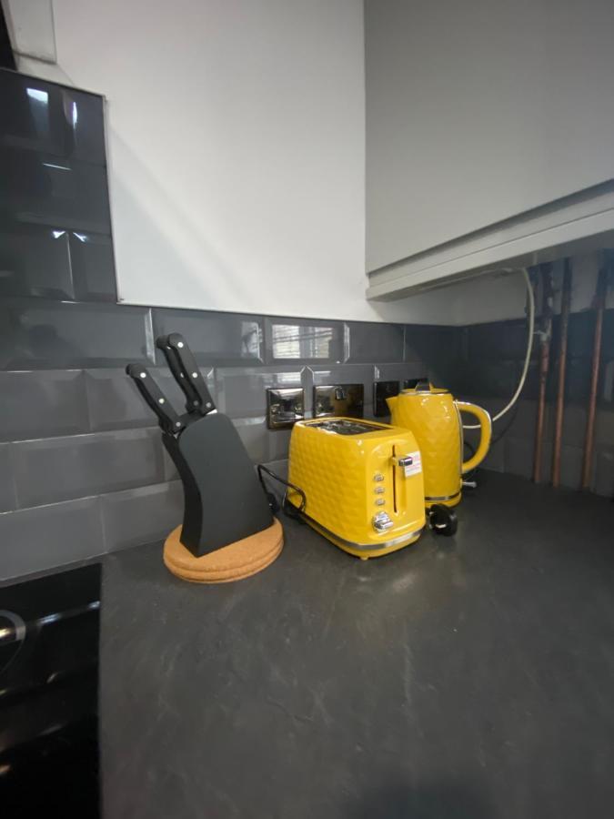 Swanky Apartments Birmingham Bagian luar foto